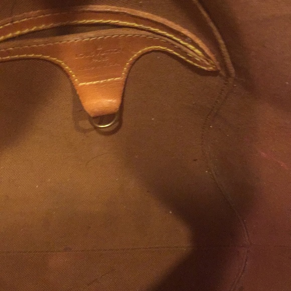 LV bowling ball bag in good condition - Picture 3 of 4